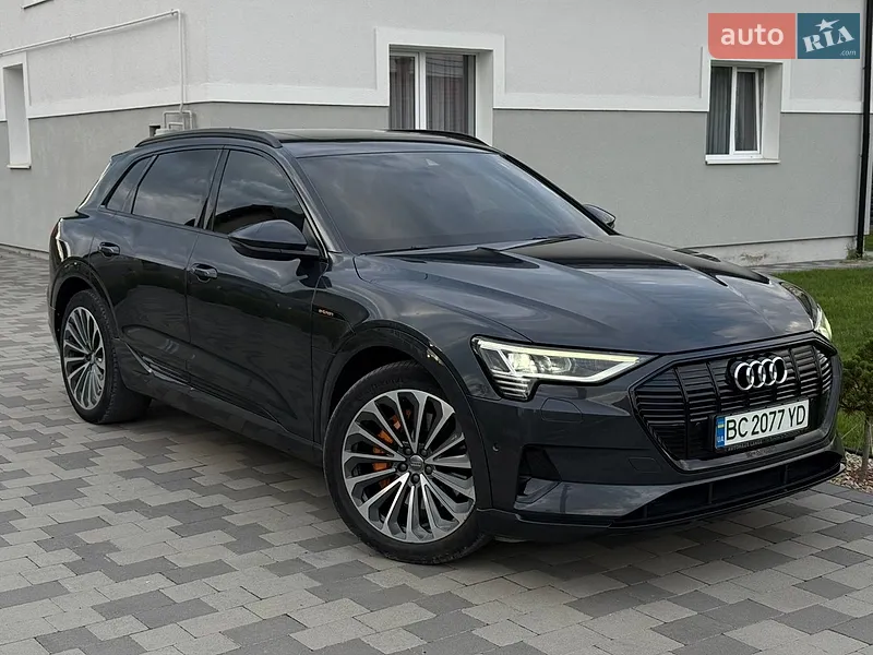 Audi e-tron