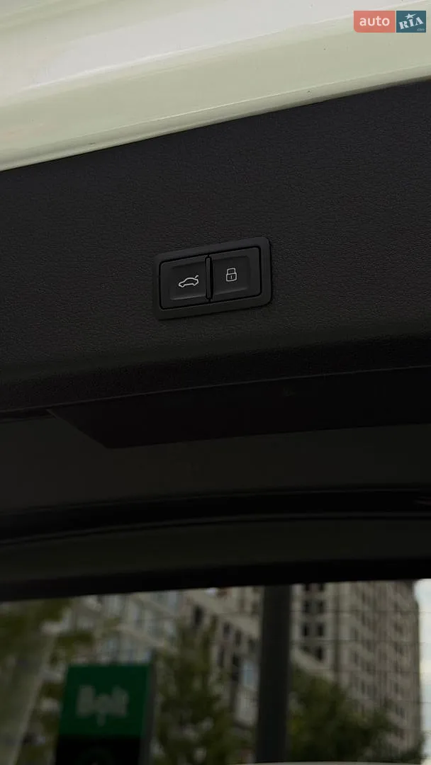 2019 Audi e-tron - мініатюра 25