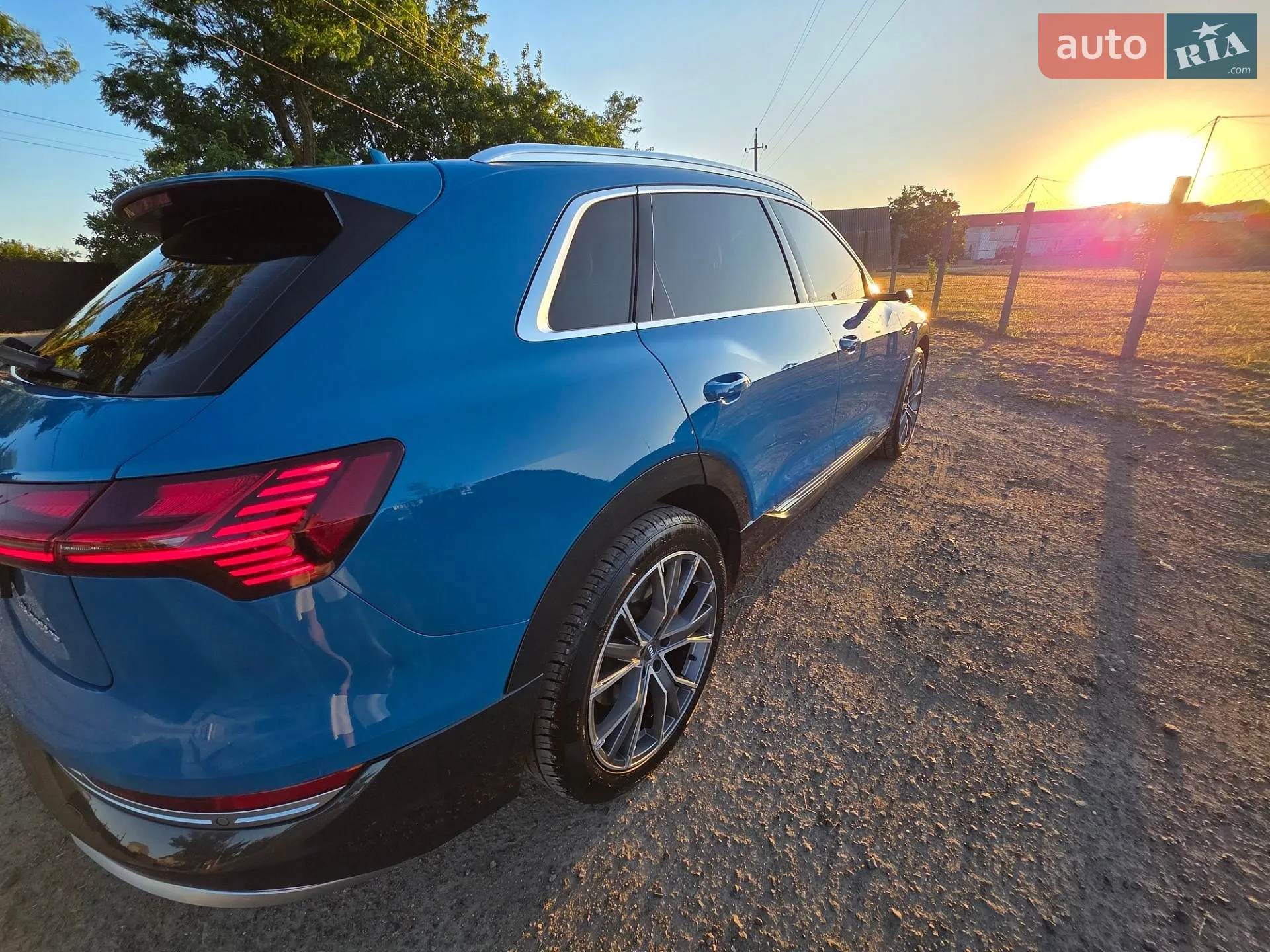 2019 Audi e-tron - мініатюра 19