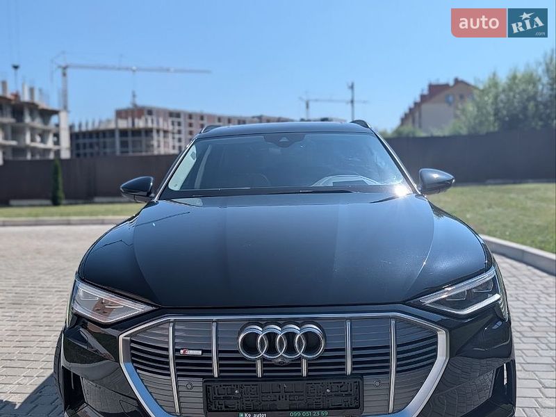Внедорожник / Кроссовер Audi e-tron 2022 в Львове