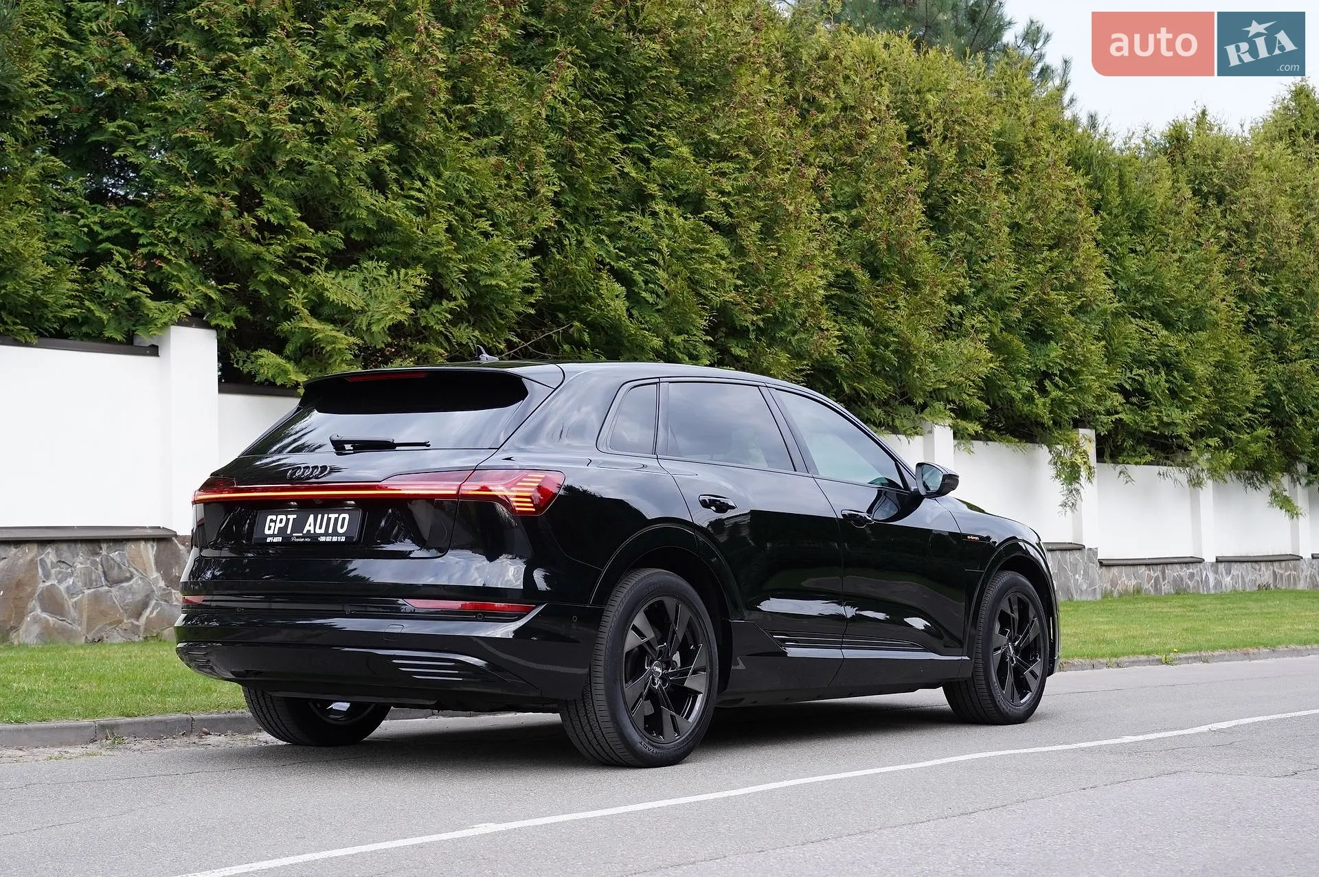 2022 Audi e-tron - мініатюра 10