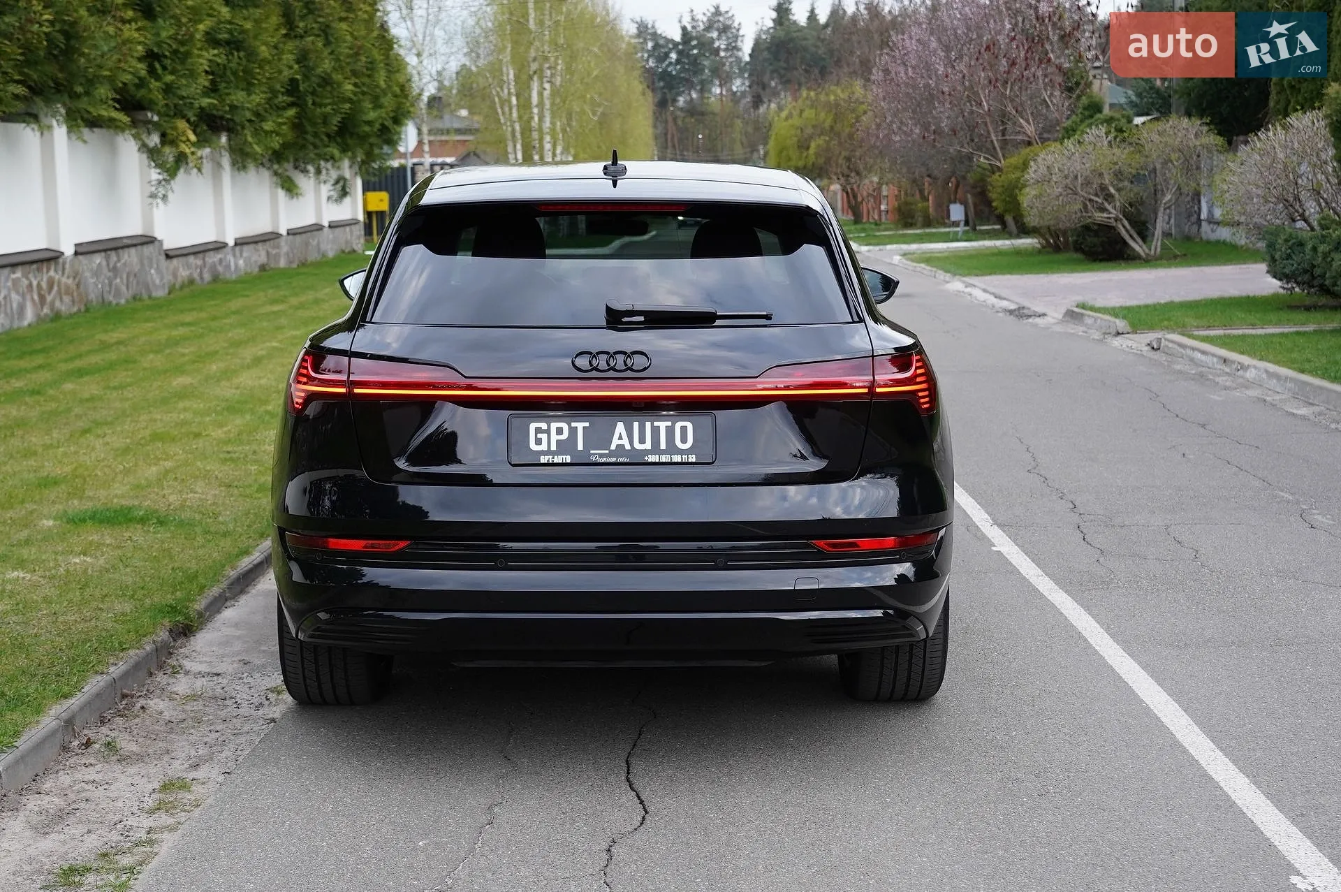 2022 Audi e-tron - мініатюра 14