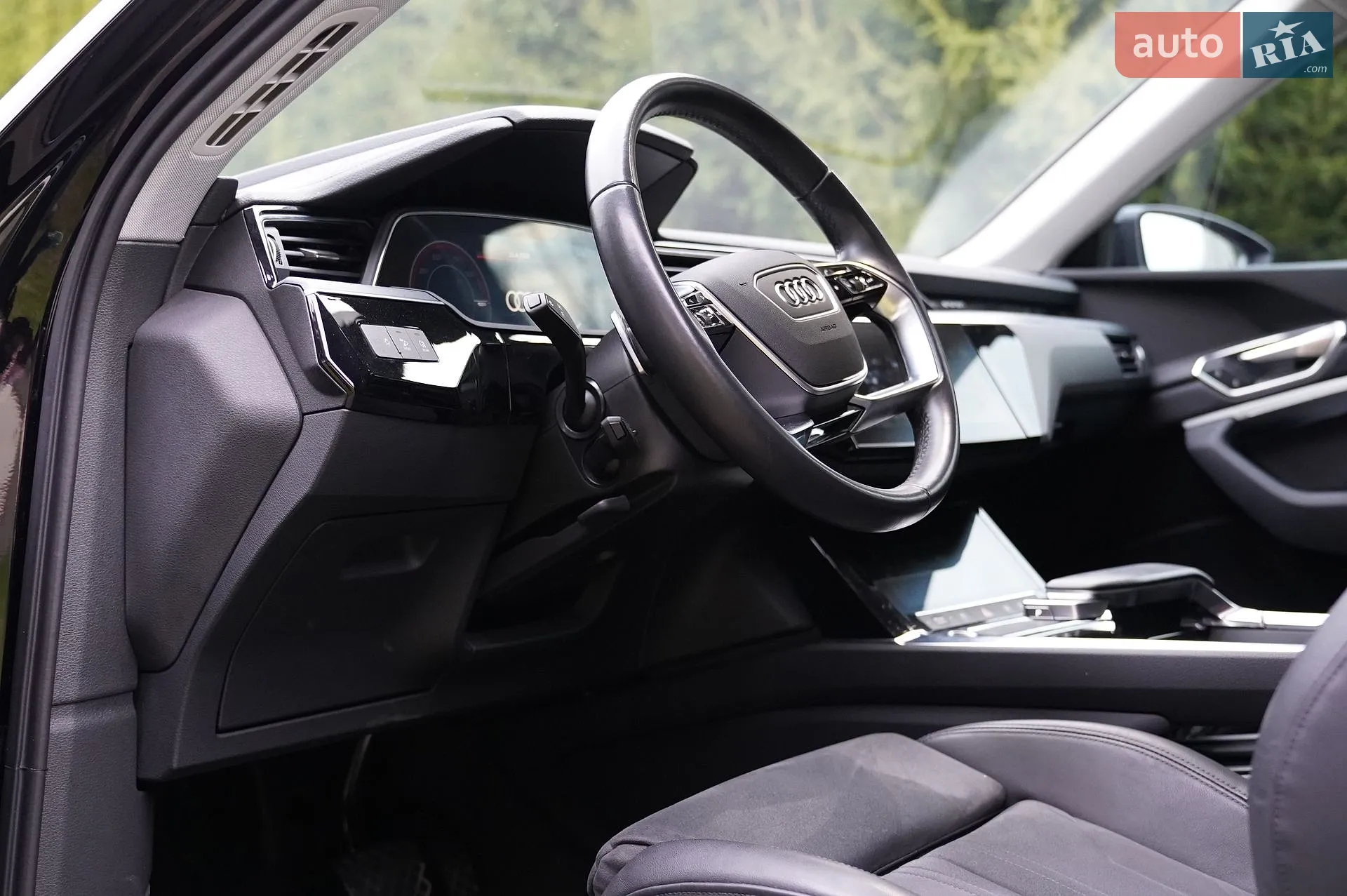 2022 Audi e-tron - мініатюра 16