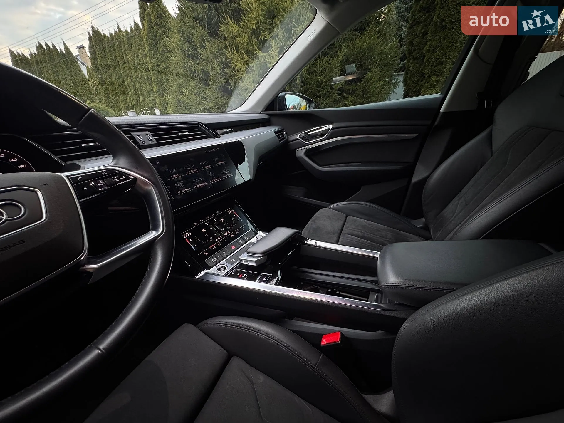 2022 Audi e-tron - мініатюра 19