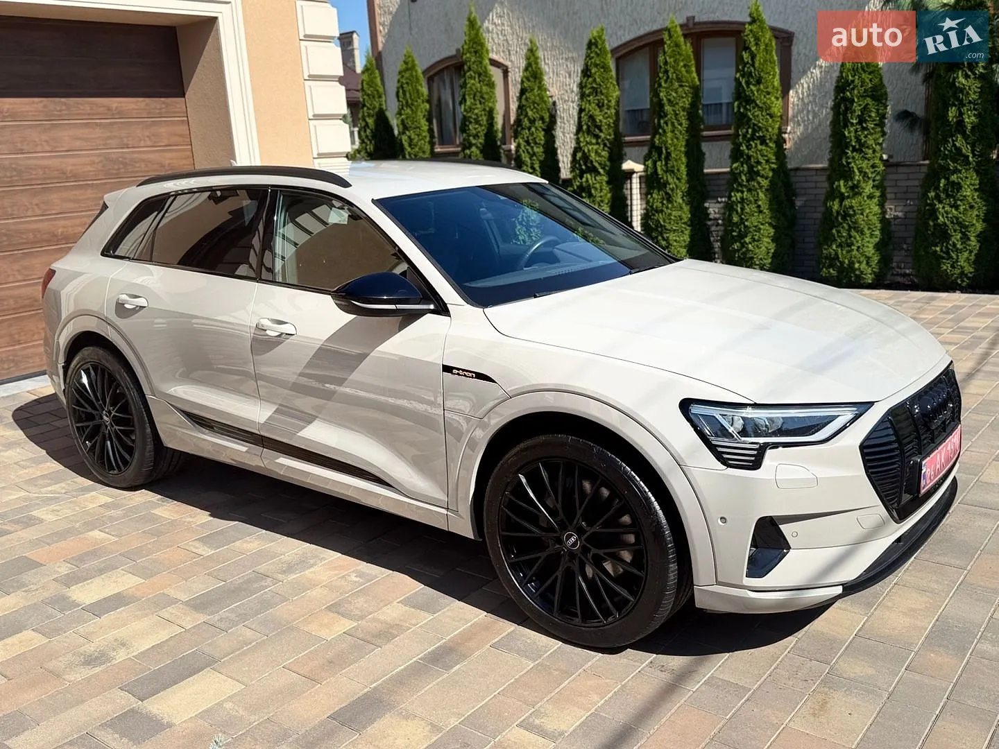 2019 Audi e-tron - мініатюра 6