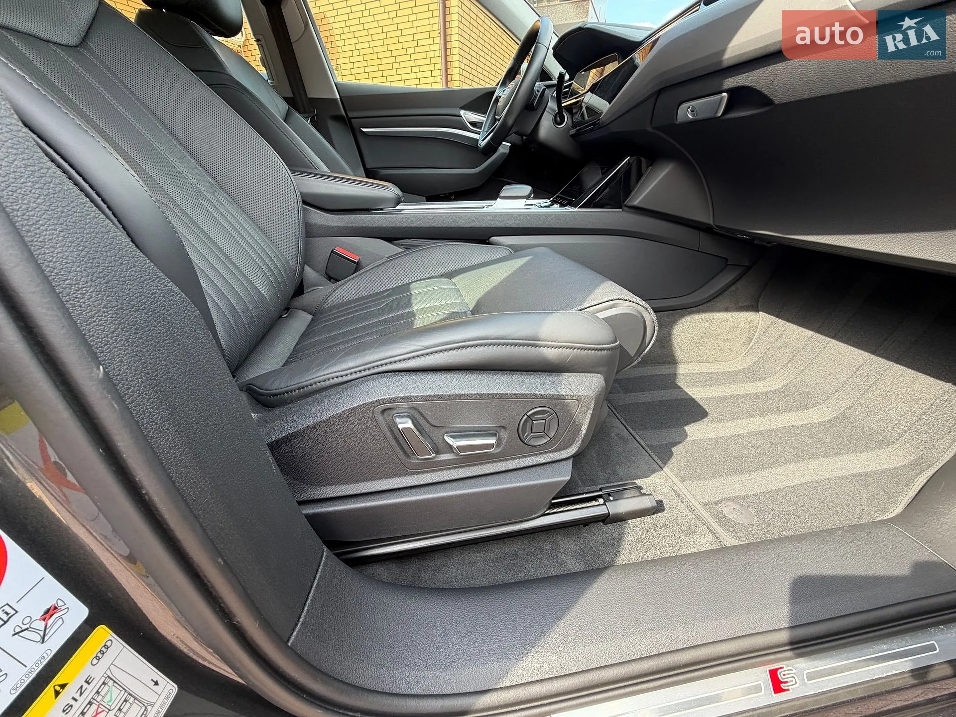 2022 Audi e-tron - мініатюра 49