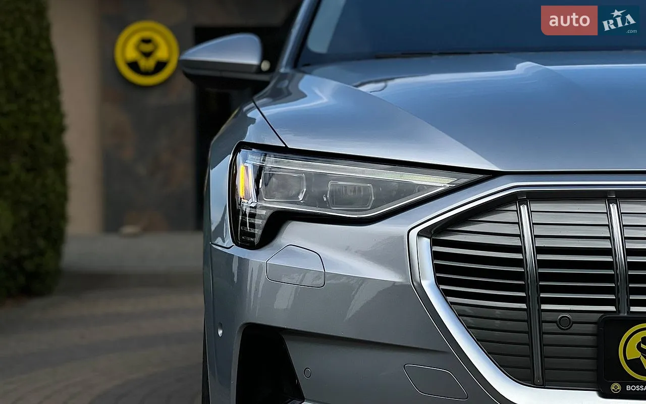 2019 Audi e-tron - мініатюра 33