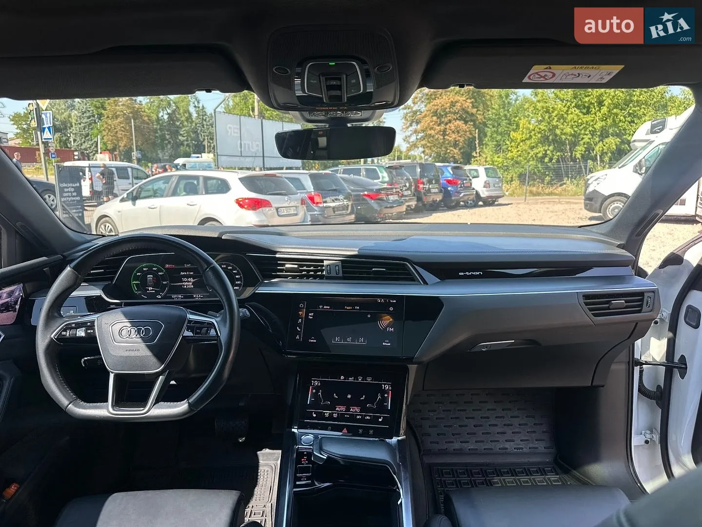 2019 Audi e-tron - мініатюра 36
