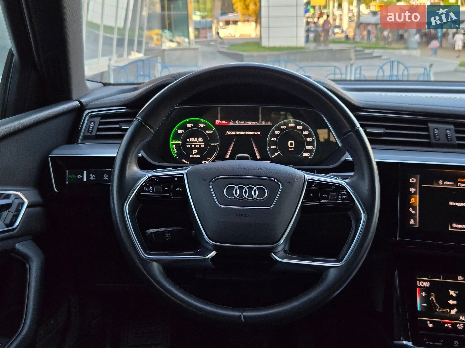 2021 Audi e-tron - мініатюра 27