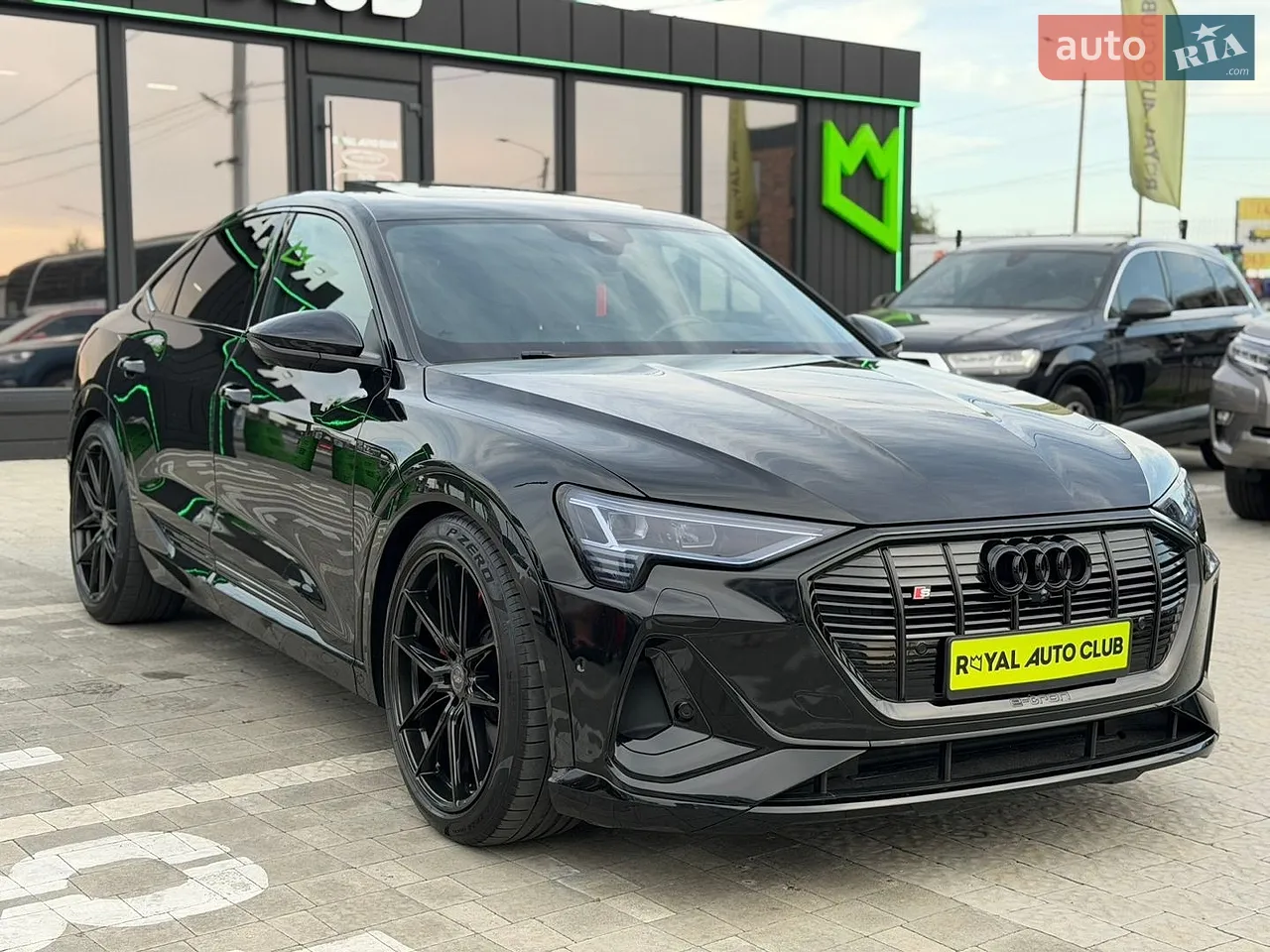 2022 Audi e-tron - мініатюра 22