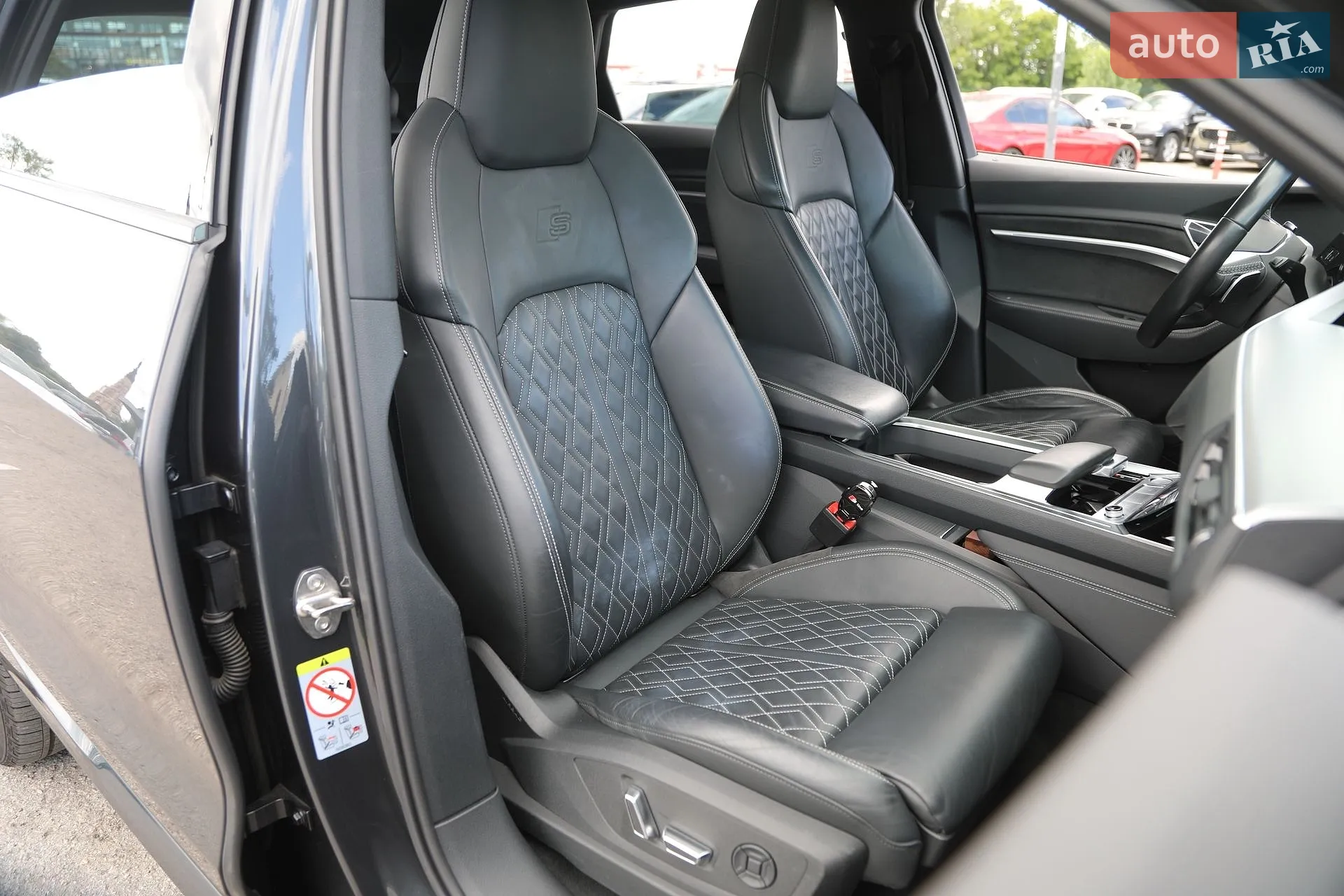 2019 Audi e-tron - мініатюра 17