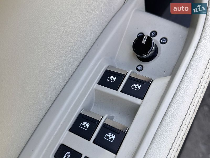 Внедорожник / Кроссовер Audi e-tron 2019 в Львове