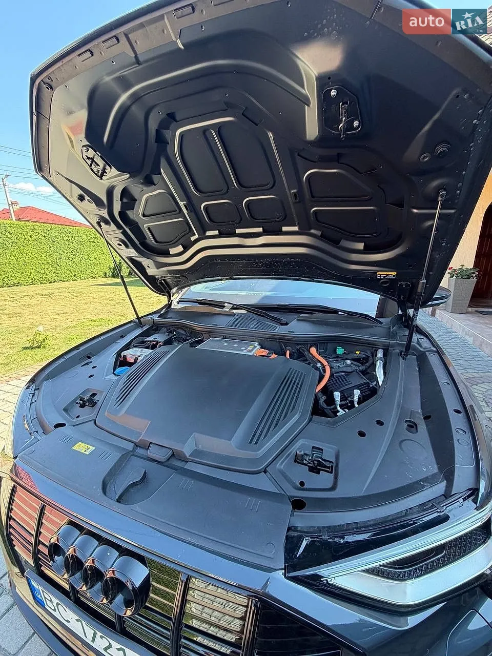 2022 Audi e-tron - мініатюра 14
