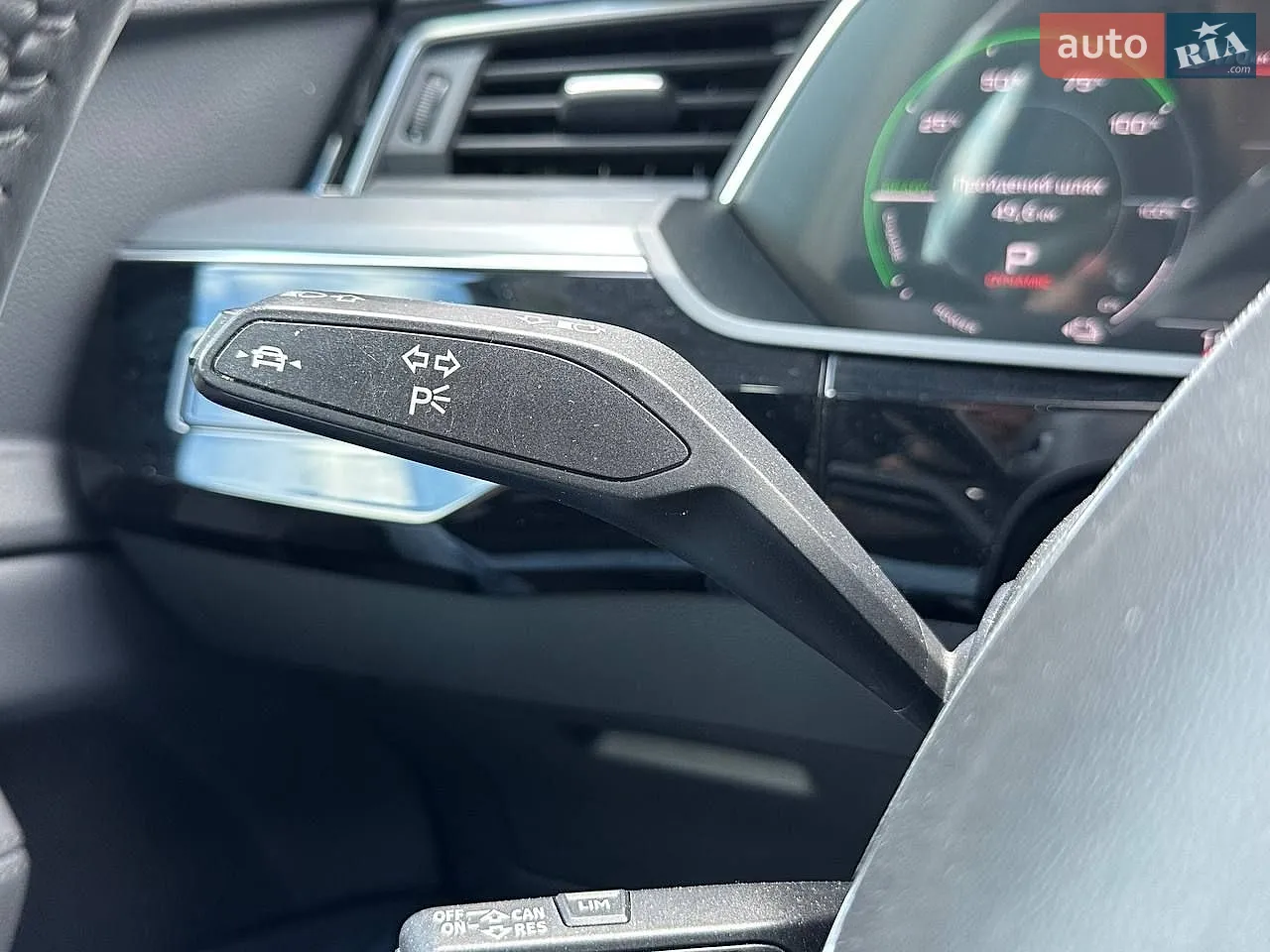 2019 Audi e-tron - мініатюра 20