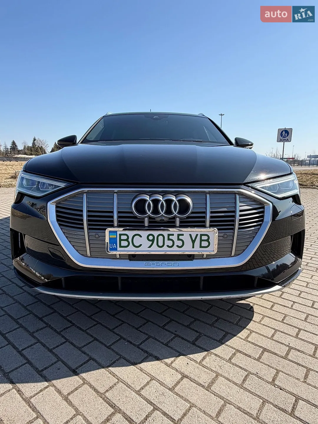 2019 Audi e-tron - мініатюра 8