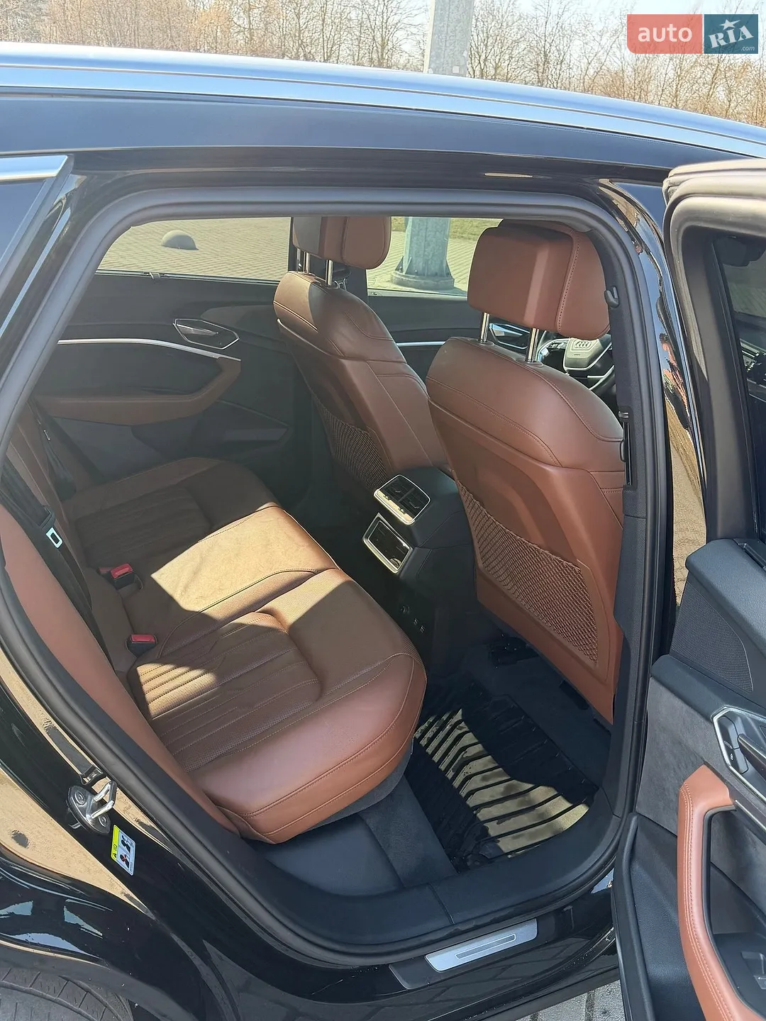 2019 Audi e-tron - мініатюра 17