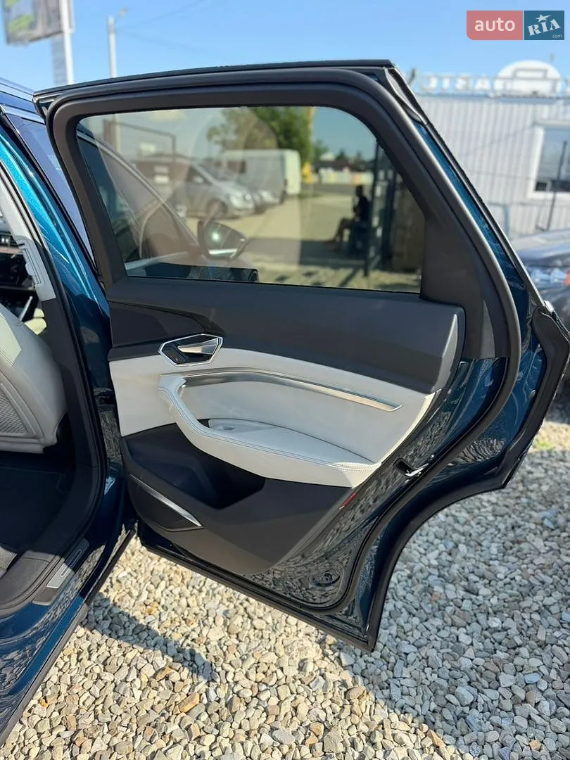 2019 Audi e-tron - мініатюра 41