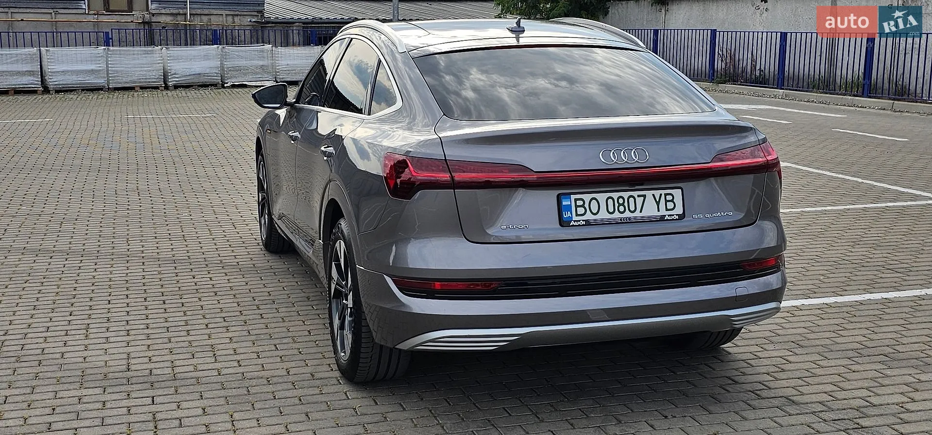 2020 Audi e-tron - мініатюра 32