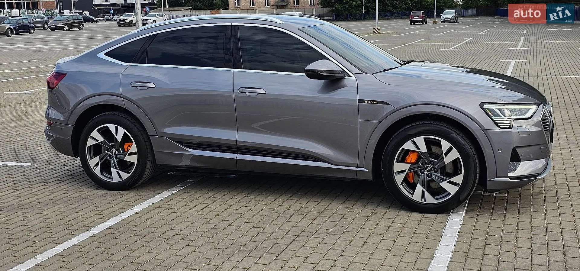 2020 Audi e-tron - мініатюра 46
