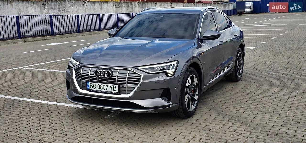 2021 Audi e-tron - мініатюра 28