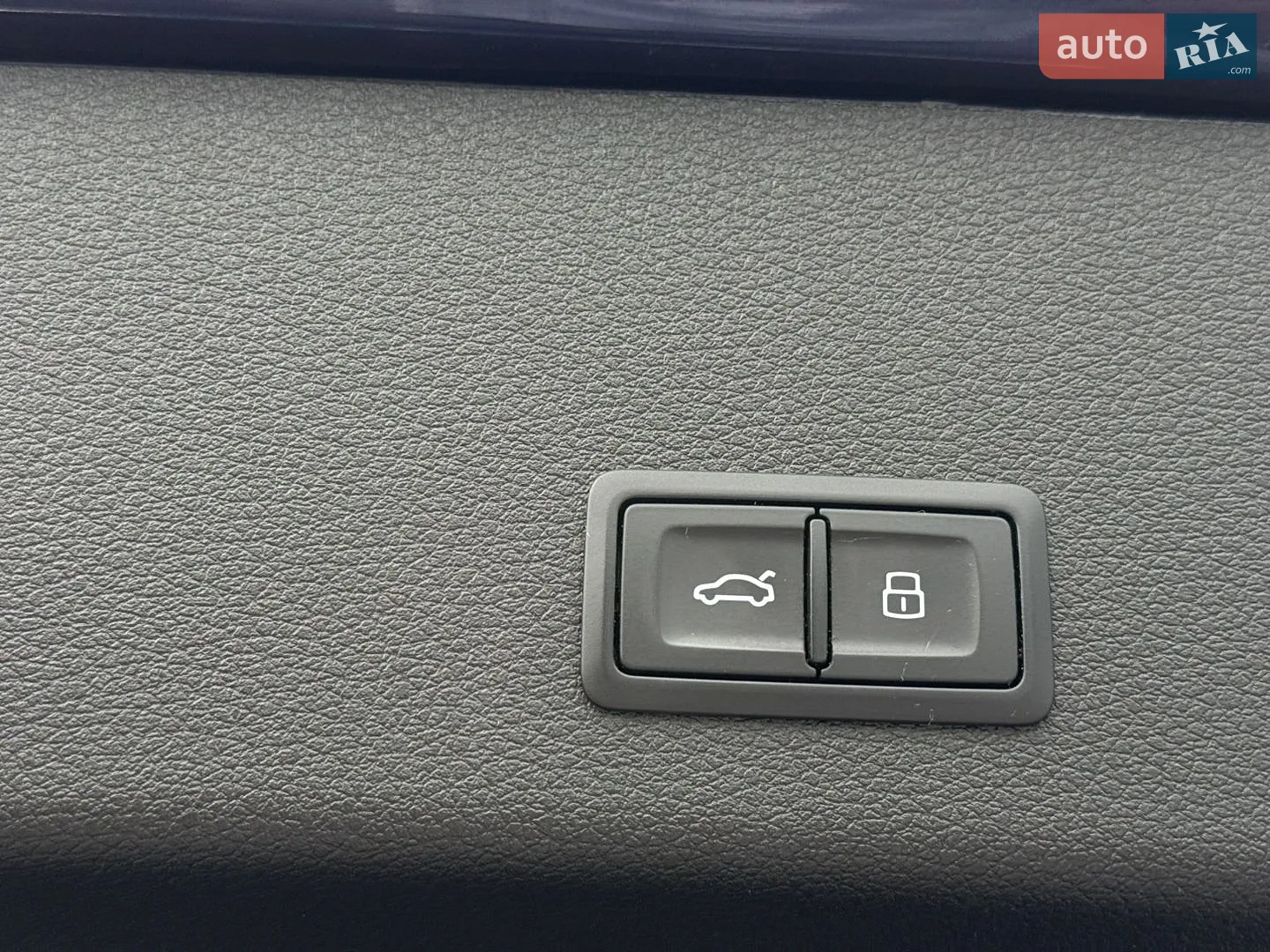 2020 Audi e-tron - мініатюра 41