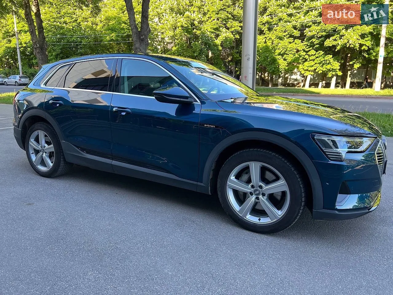 2019 Audi e-tron - мініатюра 4