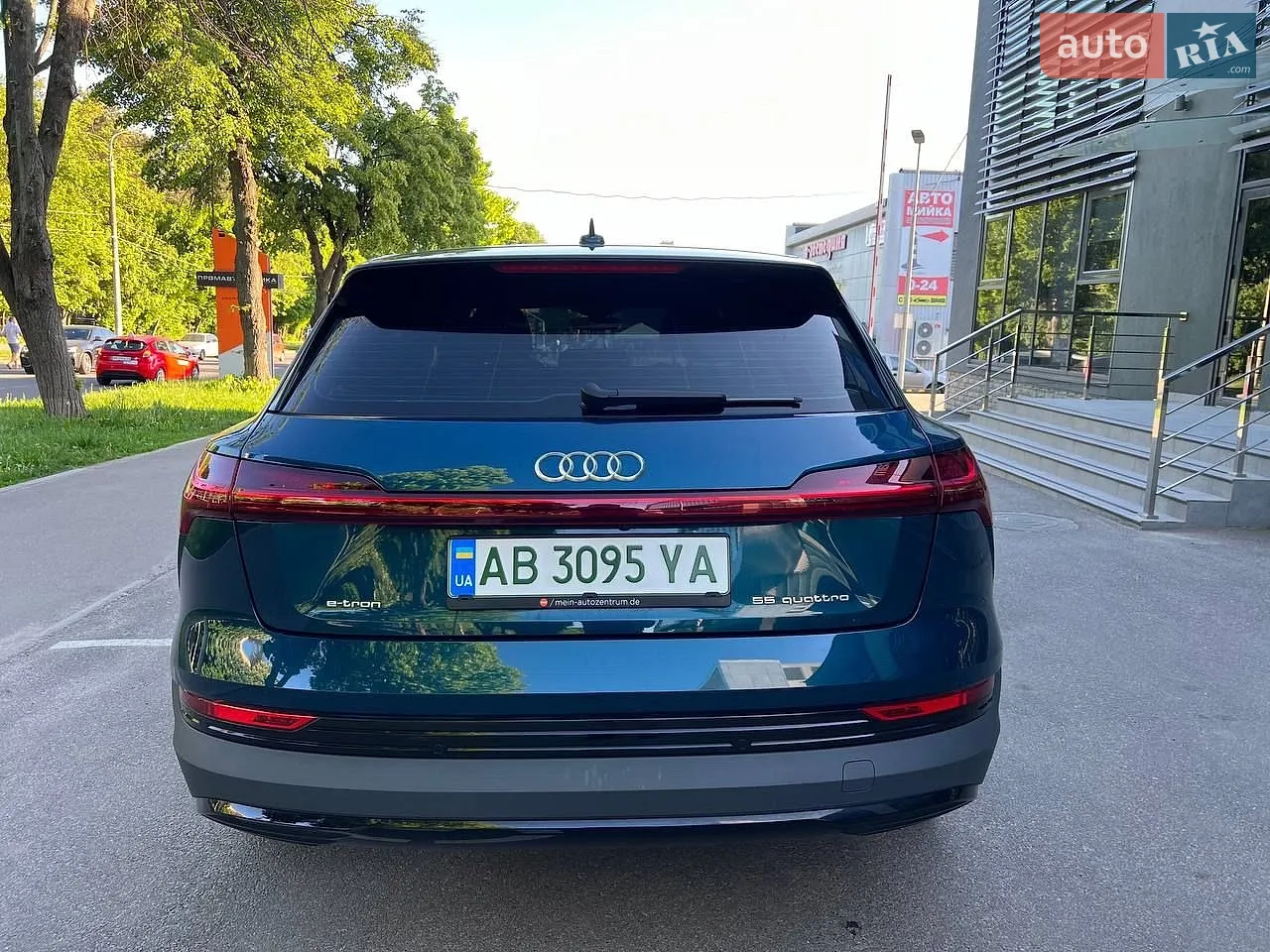 2019 Audi e-tron - мініатюра 7