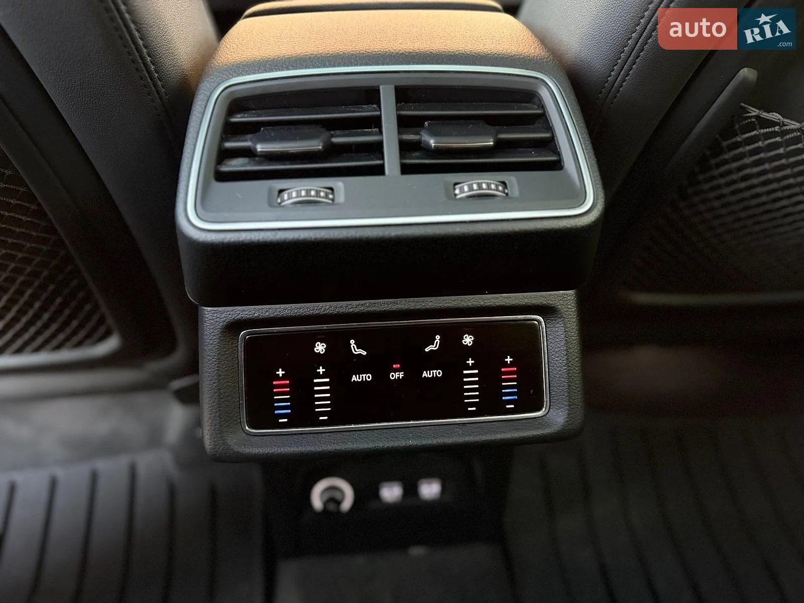 2019 Audi e-tron - мініатюра 46