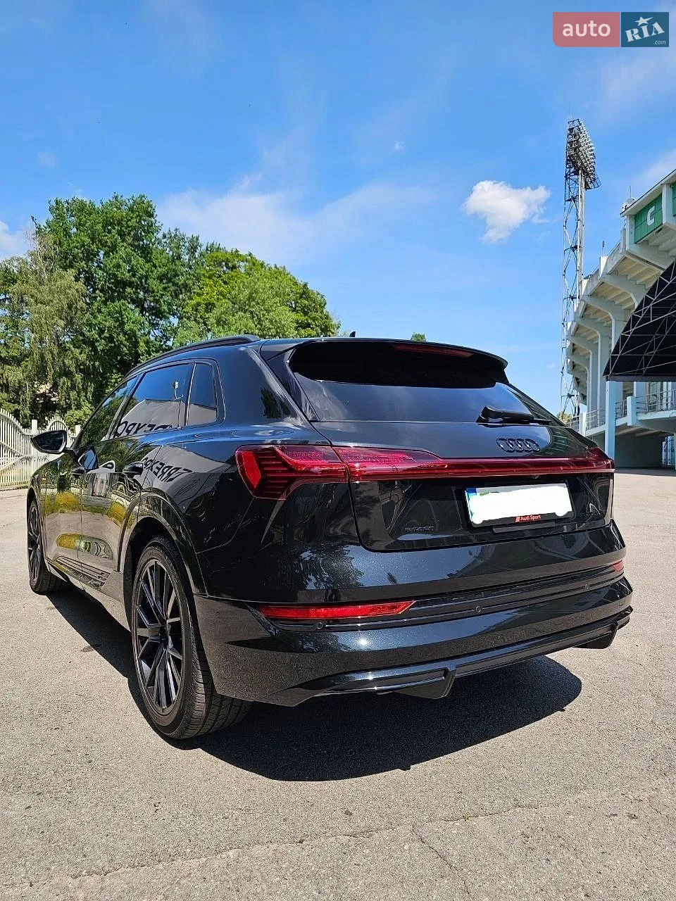 2021 Audi e-tron - мініатюра 3
