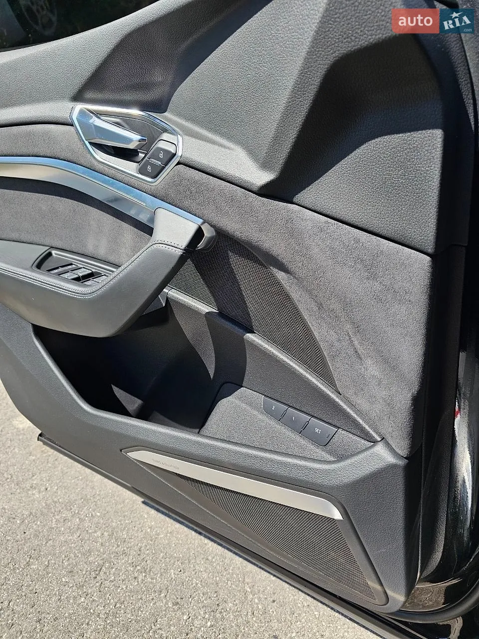 2021 Audi e-tron - мініатюра 13