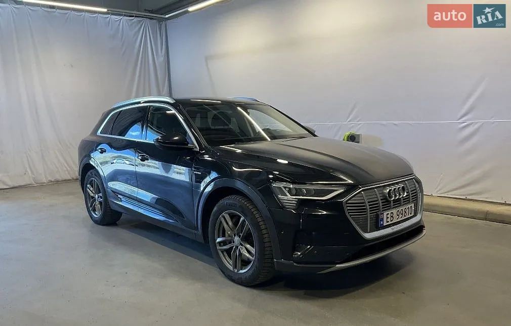 2021 Audi e-tron - мініатюра 28