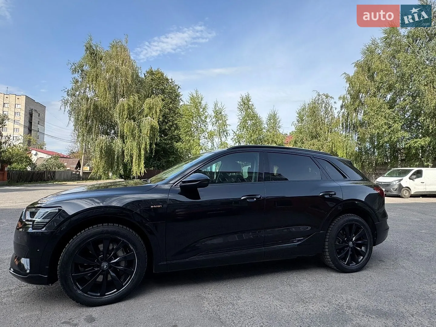2019 Audi e-tron - мініатюра 6