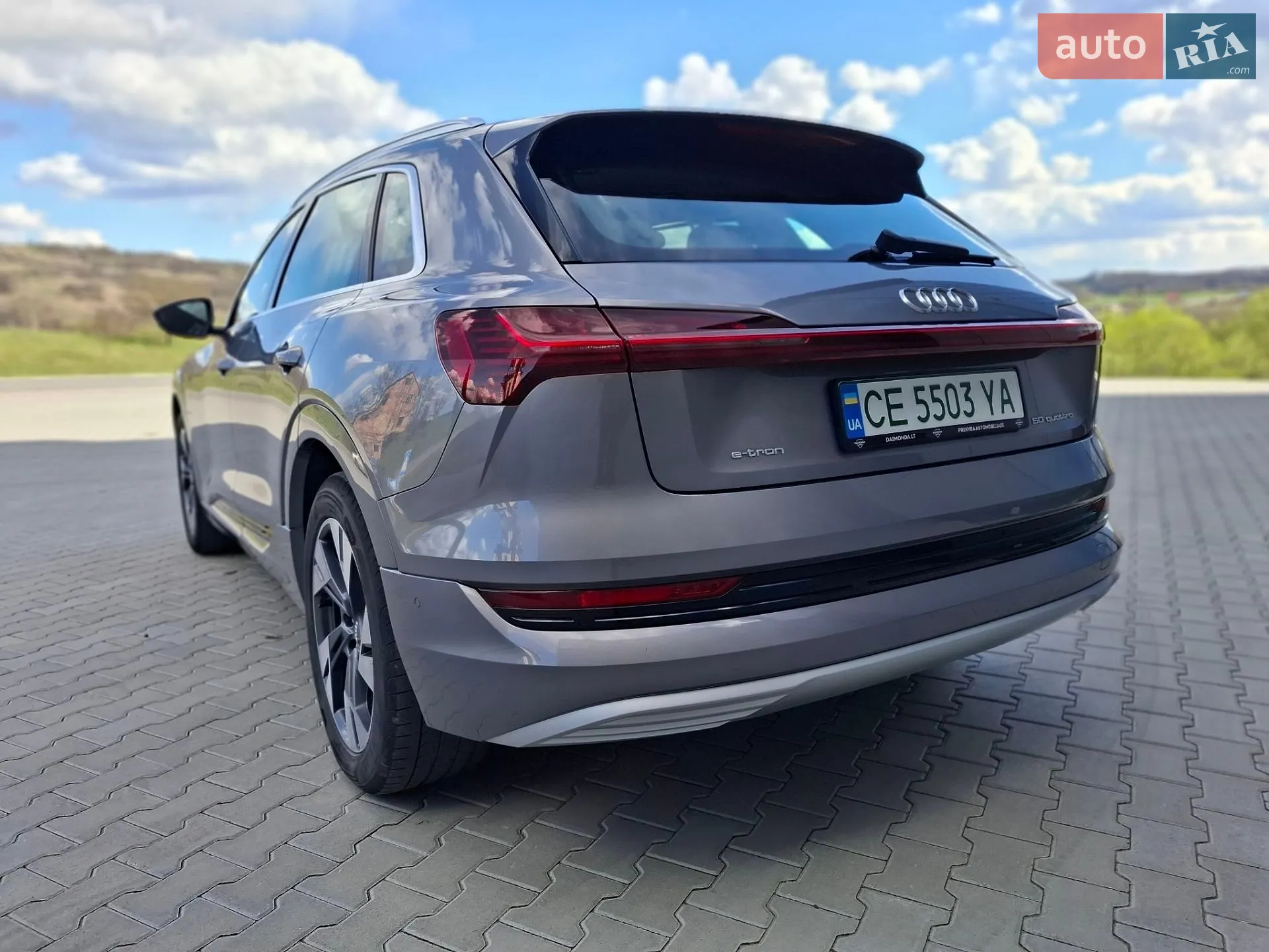 2020 Audi e-tron - мініатюра 3