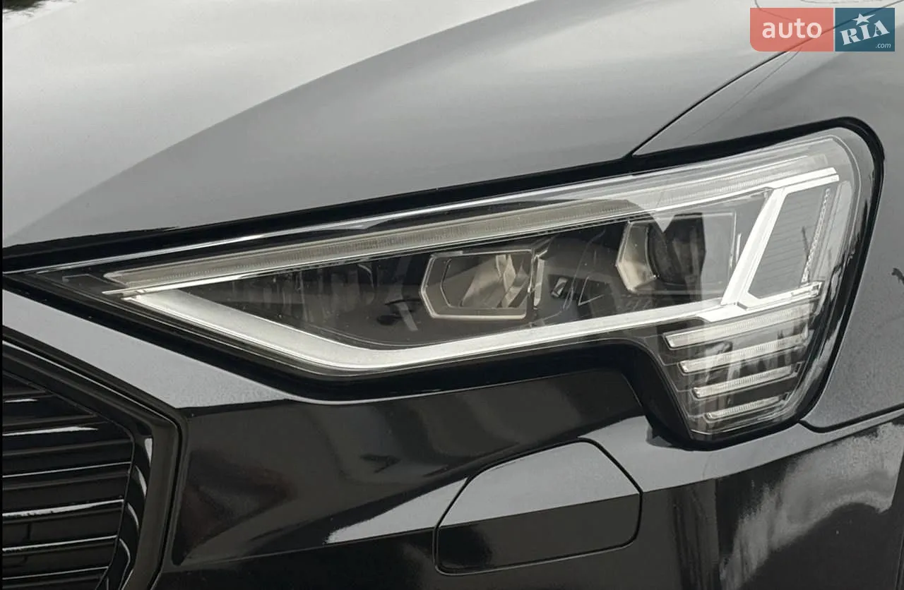 2020 Audi e-tron - мініатюра 19