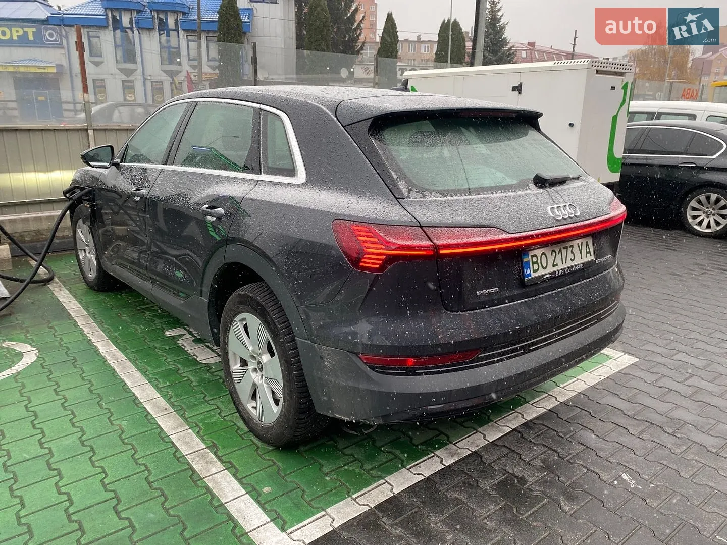 2021 Audi e-tron - мініатюра 2