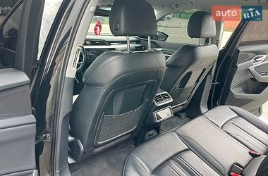 Внедорожник / Кроссовер Audi e-tron 2021 в Ровно