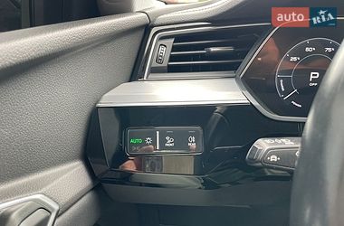 Внедорожник / Кроссовер Audi e-tron 2021 в Ровно