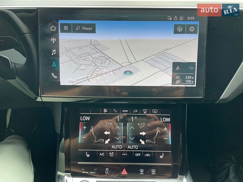 Внедорожник / Кроссовер Audi e-tron 2021 в Ровно