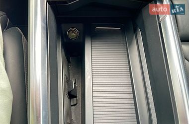 Внедорожник / Кроссовер Audi e-tron 2021 в Ровно