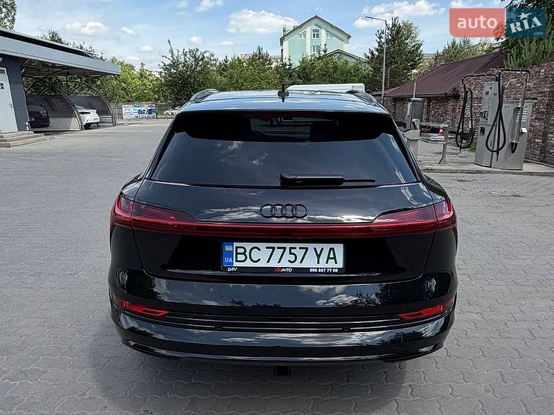 Внедорожник / Кроссовер Audi e-tron 2019 в Львове