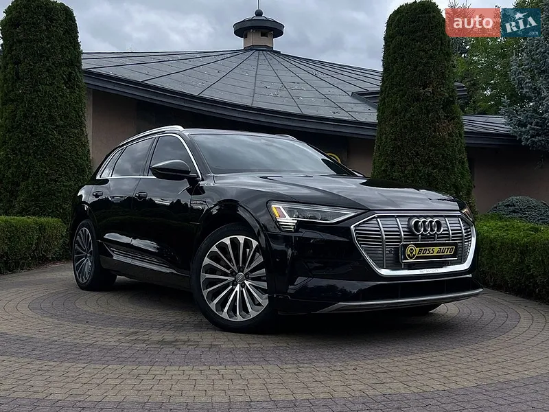 Audi e-tron