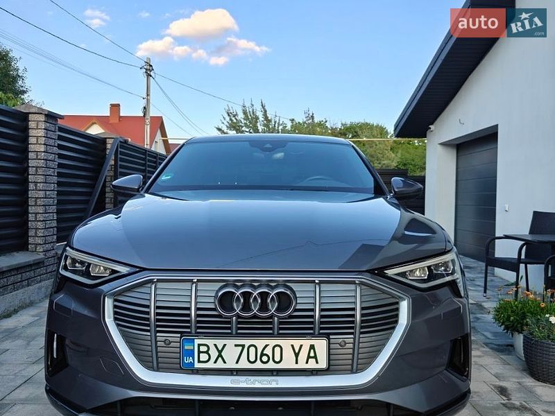 Позашляховик / Кросовер Audi e-tron 2019 в Хмельницькому