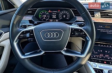 Позашляховик / Кросовер Audi e-tron 2019 в Одесі