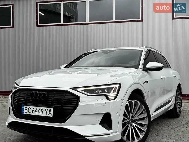 Audi e-tron