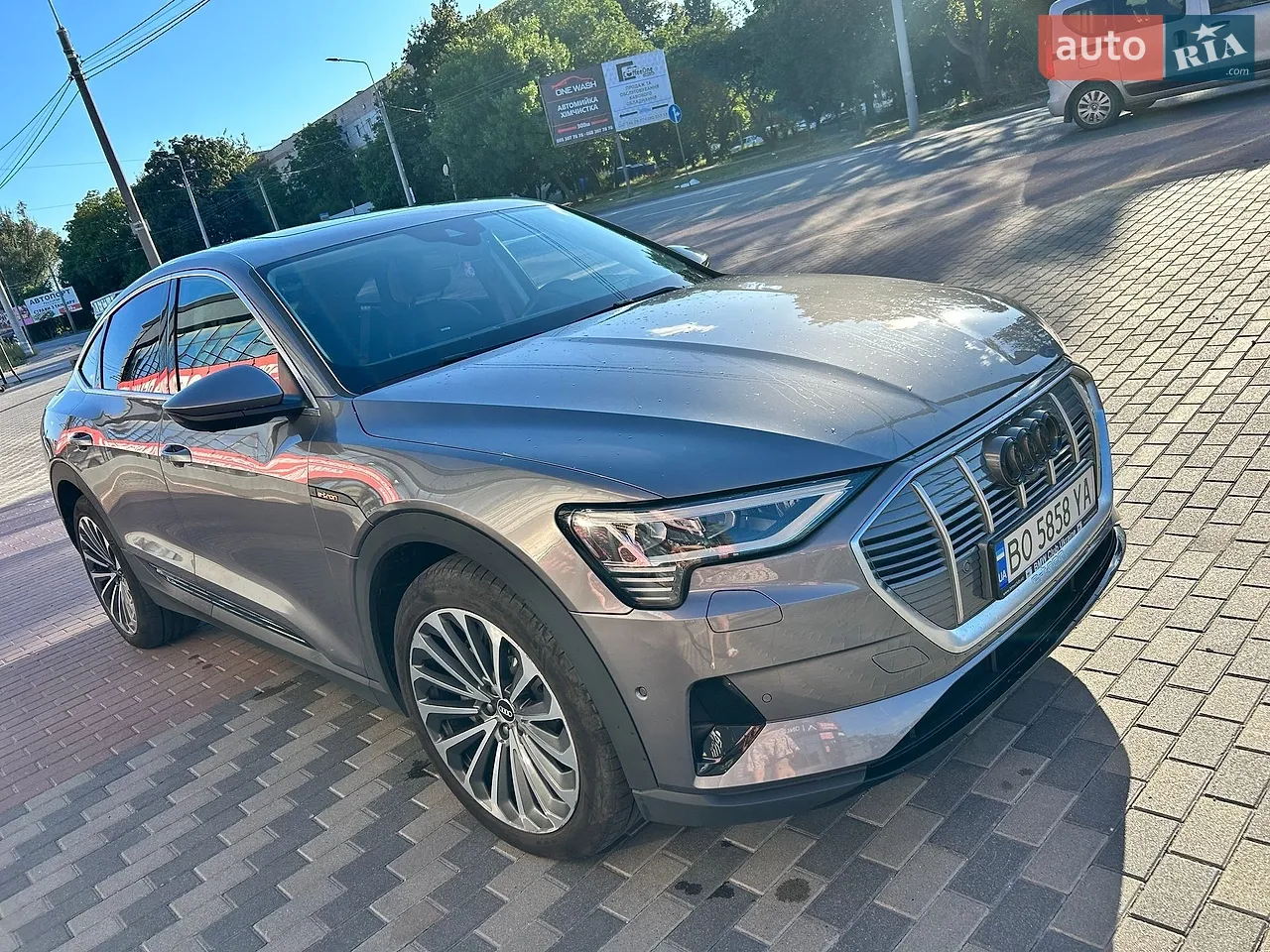 2020 Audi e-tron Sportback - мініатюра 48