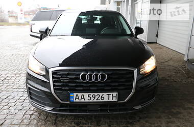 Позашляховик / Кросовер Audi Q2 2017 в 