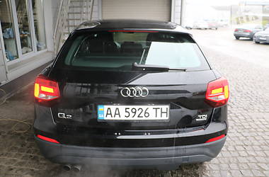 Позашляховик / Кросовер Audi Q2 2017 в 
