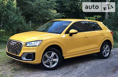 Позашляховик / Кросовер Audi Q2 2017 в 