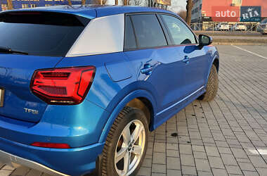 Внедорожник / Кроссовер Audi Q2 2017 в 