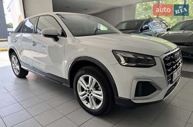 Внедорожник / Кроссовер Audi Q2 2023 в 